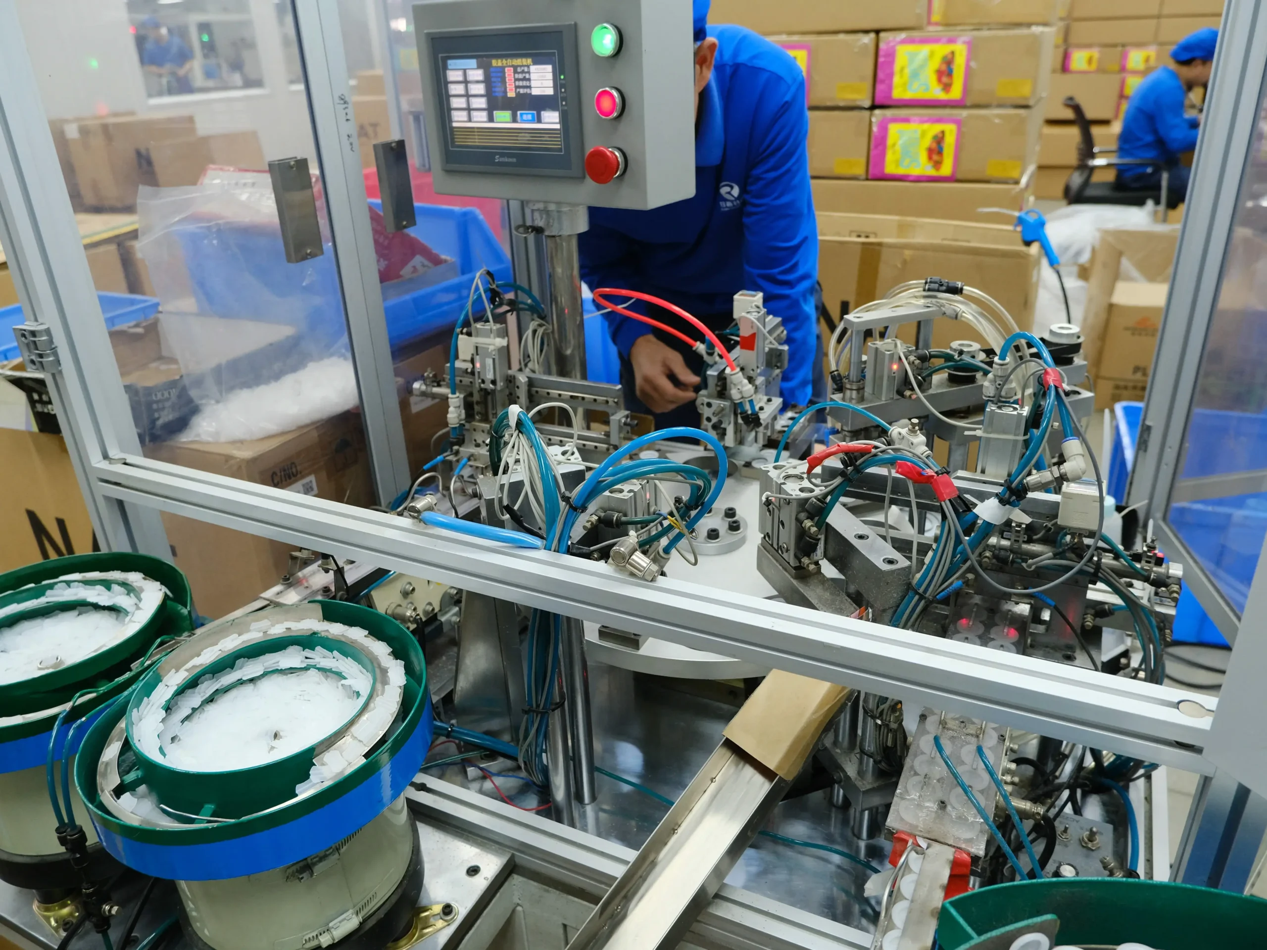 Valve-making machine
